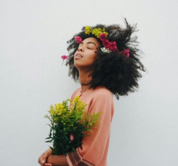 We heart it social media picture