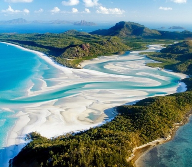 Swimming in Whitehaven Beach,&nbsp;Australia