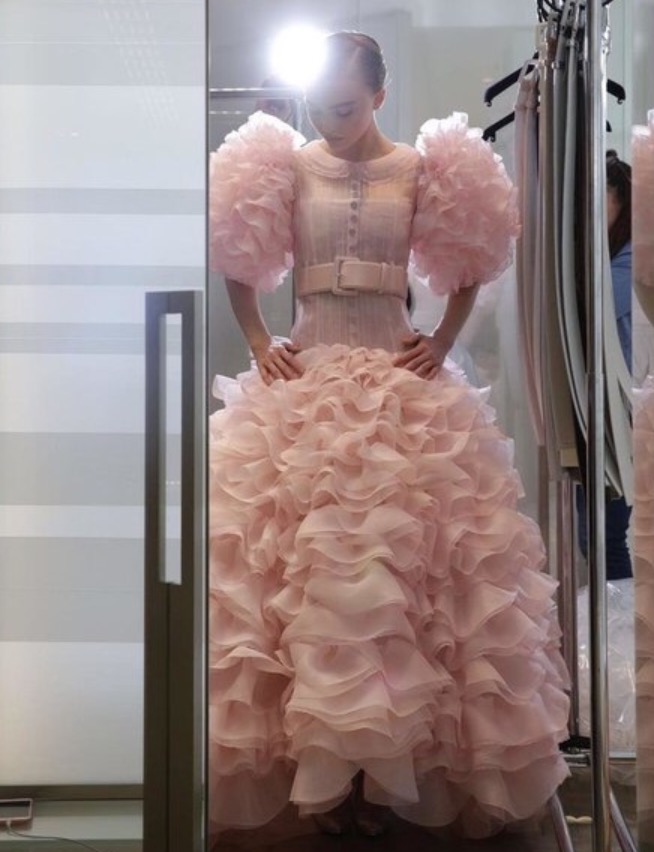 We heart it social media picture