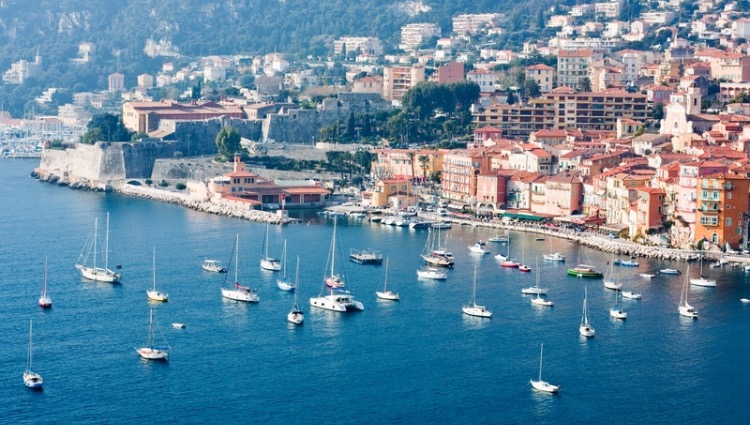 http://www.americanyacht.net/destinations/mediterranean/french-riviera/