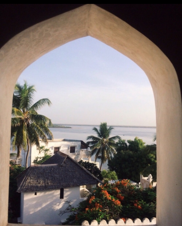 We heart it social media picture