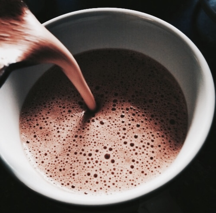 We heart it social media picture