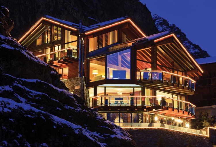 Winter wonderland in WHITE PEARL,&nbsp;ZERMATT