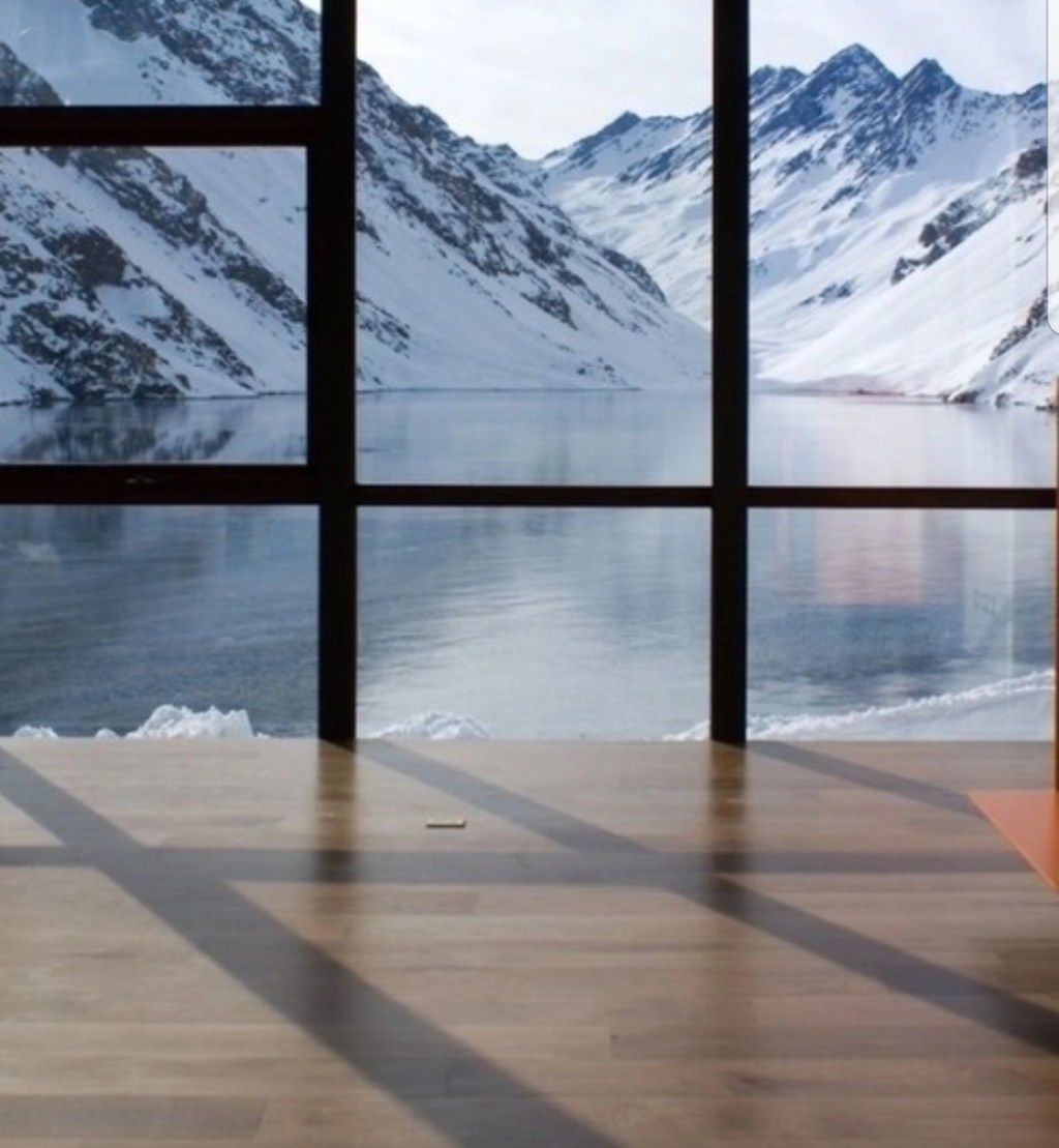 We heart it social media picture