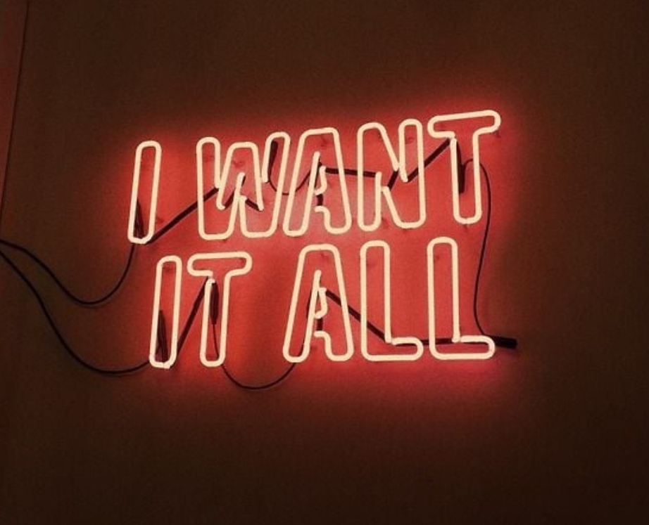 We heart it social media picture