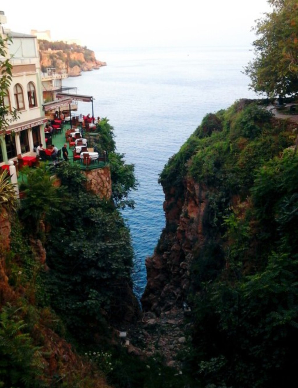 We heart it social media picture