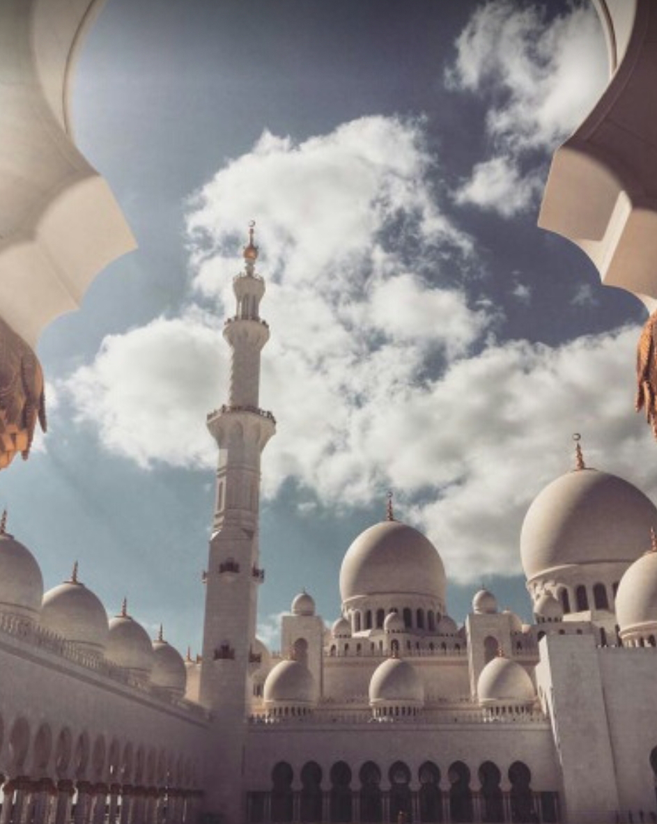 We heart it social media picture