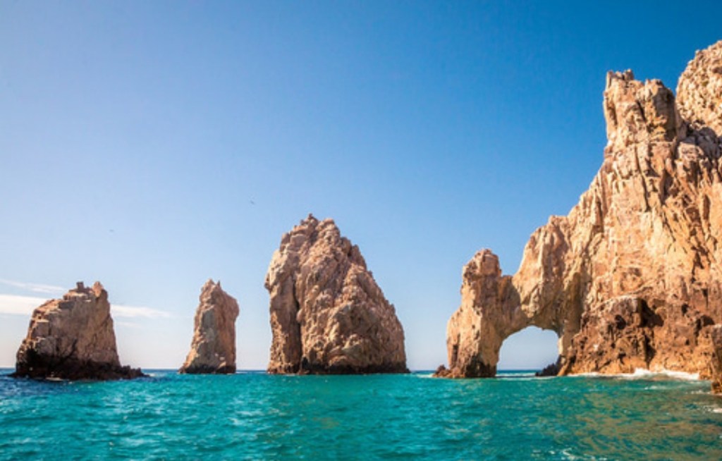 We heart it social media picture