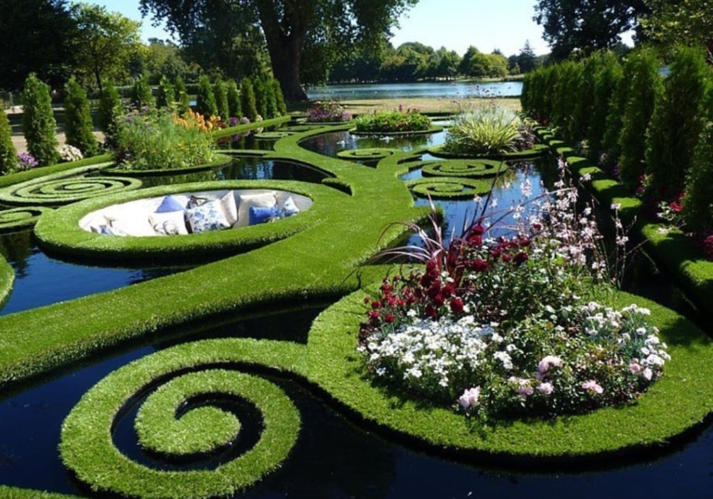 We heart it soical media picture