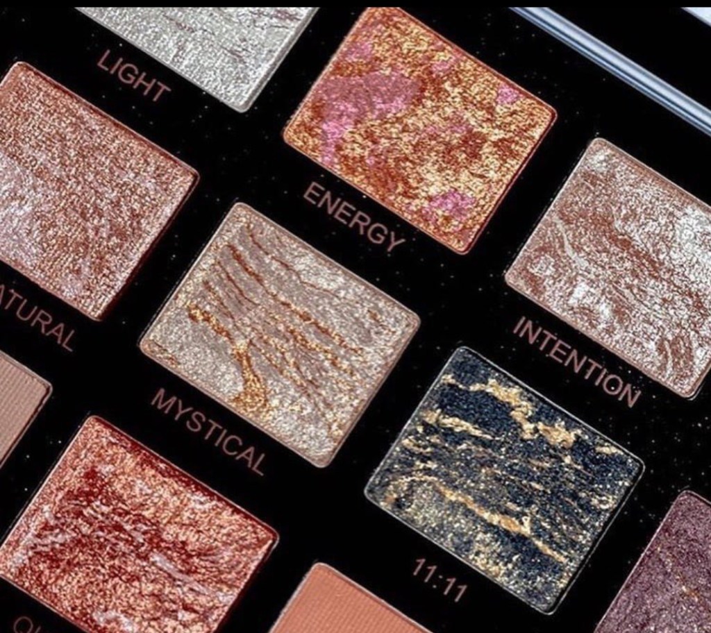 Pearl’s & Rosette (Lovers of Style)